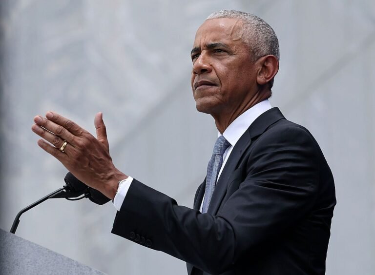 Obama Urges Democrats to Prioritize AI Safety Policy